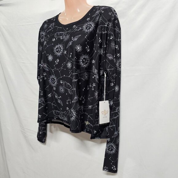 Johnny Was Active Bijou Long Sleeve Flyaway Back Top Tee Women Size L Black - Picture 14 of 16